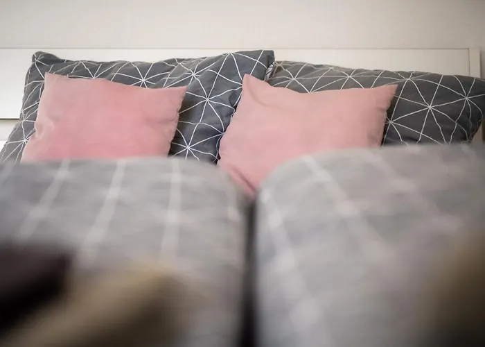 شقة Moderne Eg-wohnung In Sudenburg Mit Parkplatz, Top Anbindung *